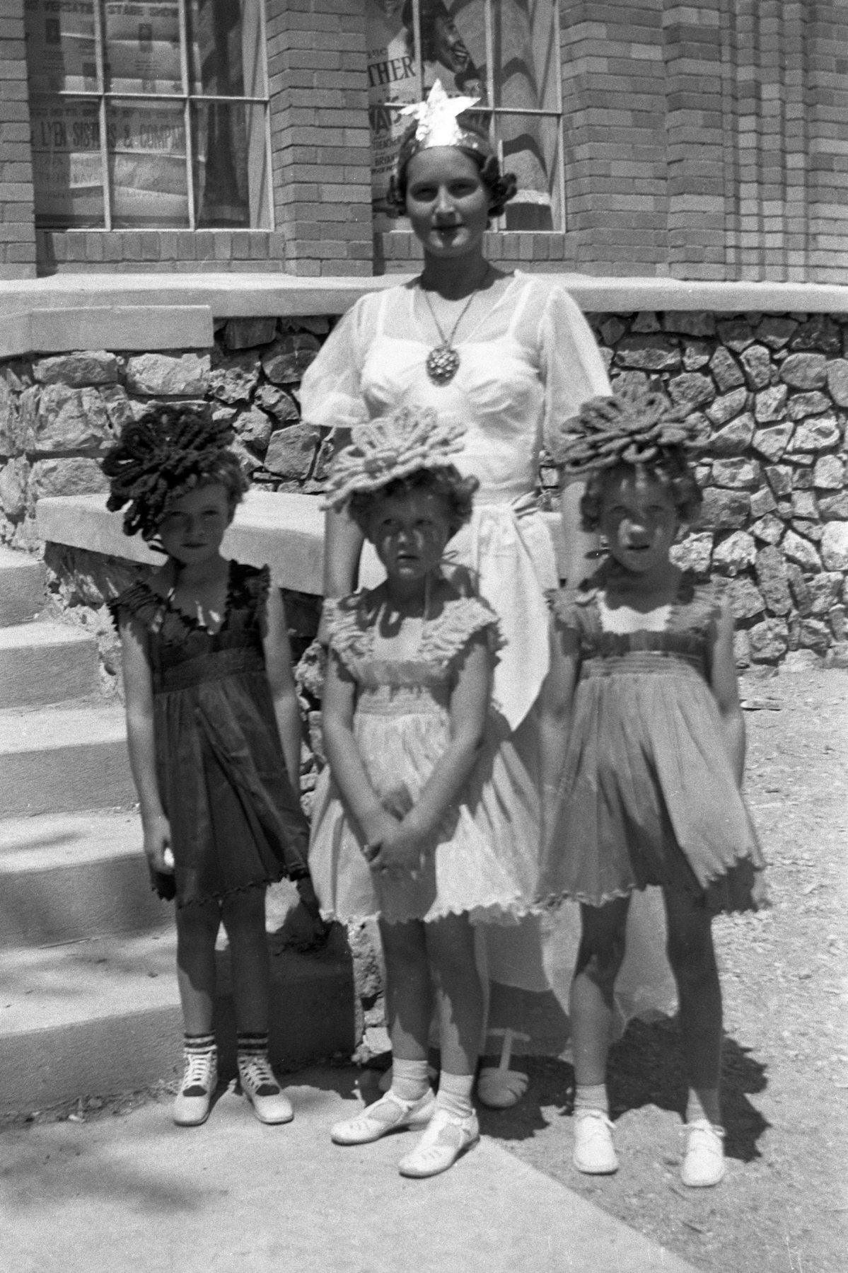 Alice Miss Liberty Scipio,jennie Rae Wasden,esse Ann Robins,