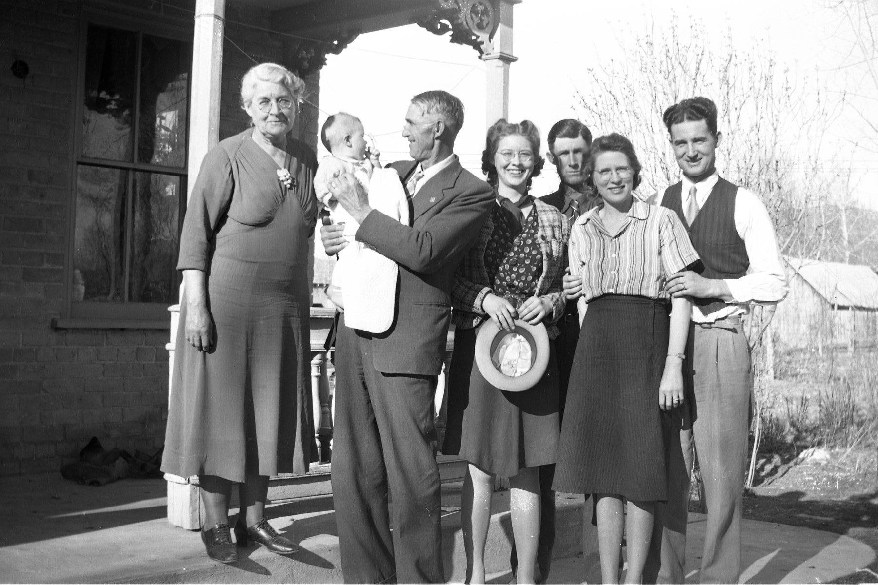 Lottie And Frank S Holding Frank W,alice,william,marian And Frank C 1940