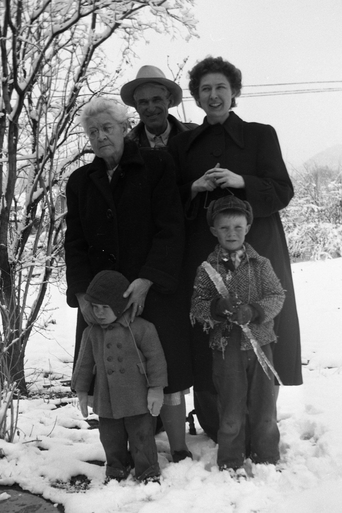Lottie,frank S,kathleen,steve And Paul Hatch
