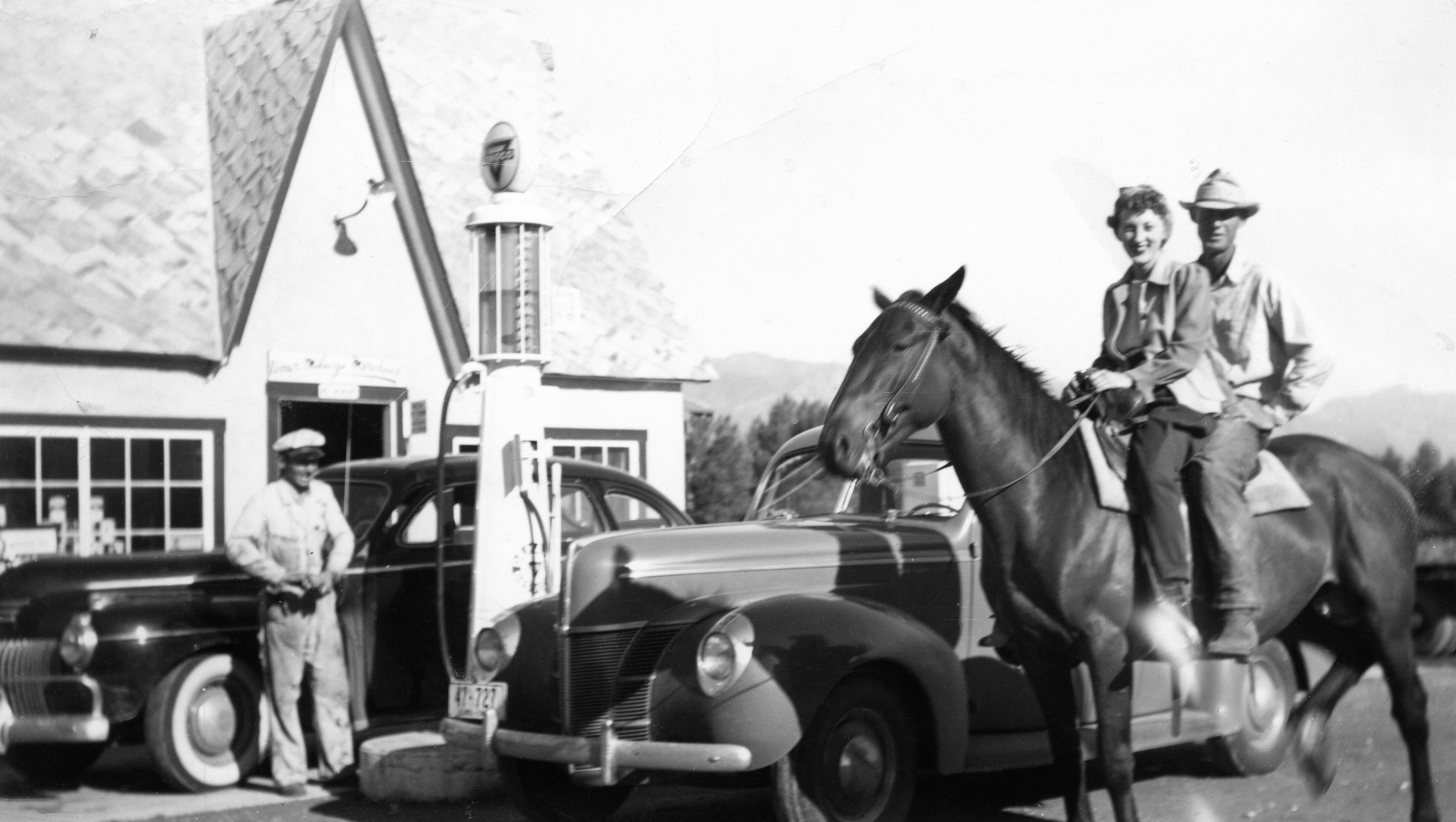 Max Robbins Scipio Garage, William C Hatch And Friend 1941